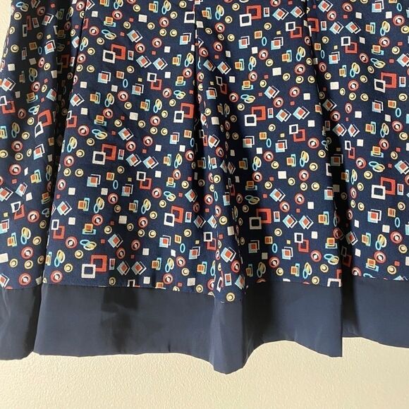 Size M mini skirt - Picture 2 of 4